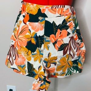 Peachy Flowered Shorts